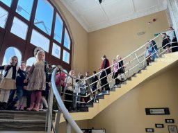 Klasy 1b i 1c w teatrze &raquo; Klasy1b1c_w teatrze